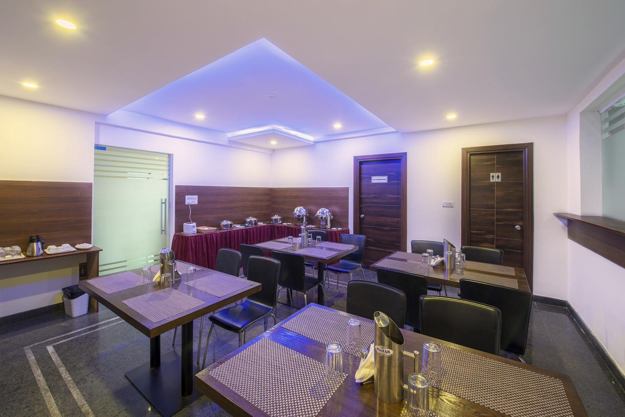 Daffodil Delight - Manyata Tech Park Hotel Bangalore Exterior photo