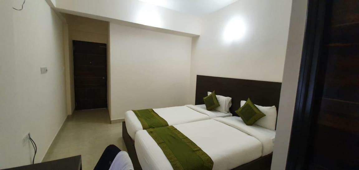 Daffodil Delight - Manyata Tech Park Hotel Bangalore Exterior photo